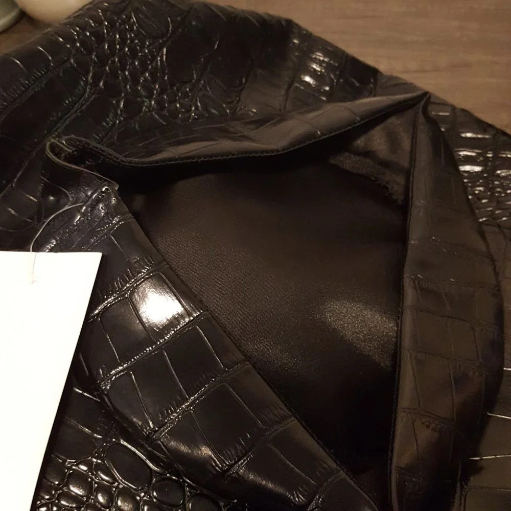 The Thrift Jesus Halo Hat - Black - Picture 3 of 3